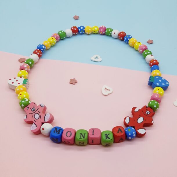 Vardiniai karoliukai Monika su meškiukais