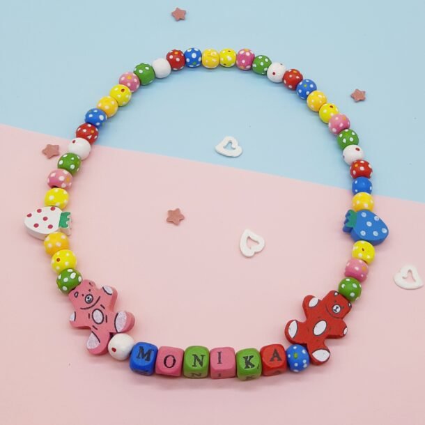 Vardiniai karoliukai Monika