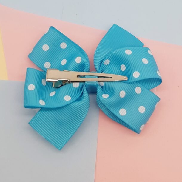 melynos spalvos segtukas kita puse