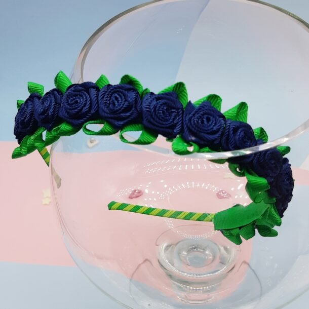 Lankelis Tamsiai mėlynos rožytės